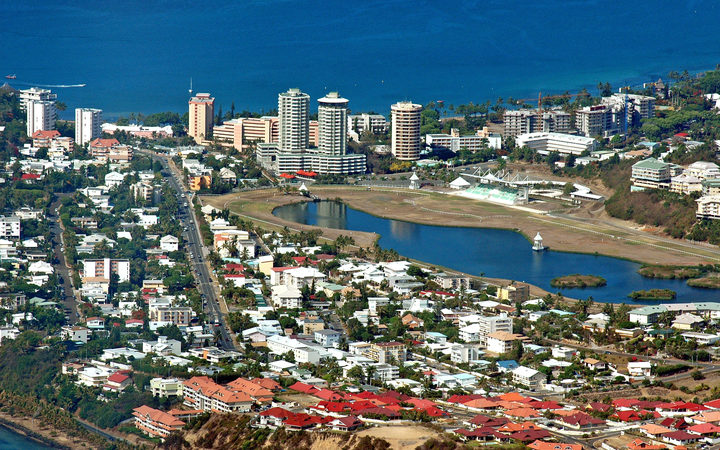 eight_col_000_Par2312165