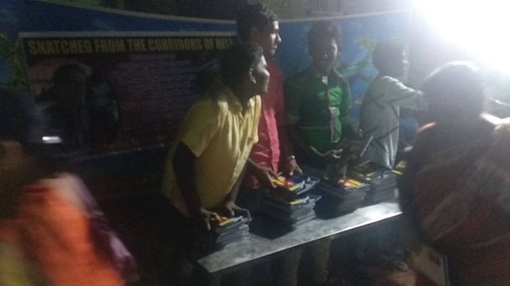 59106063_865177683874764_312401715506